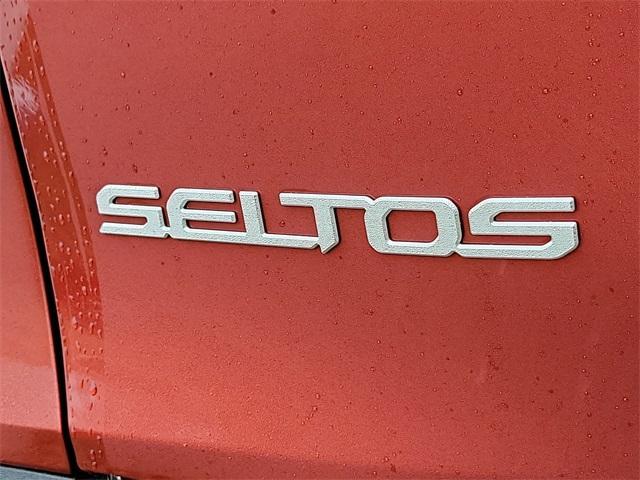 new 2024 Kia Seltos car, priced at $30,435