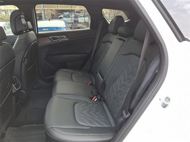 used 2025 Kia Sportage car, priced at $29,999