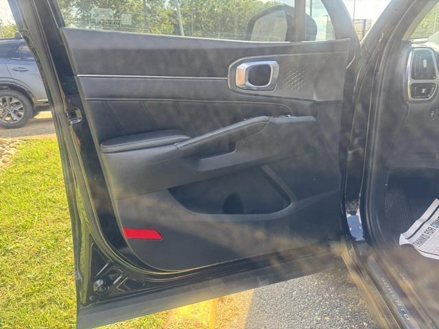 used 2022 Kia Sorento car, priced at $29,999
