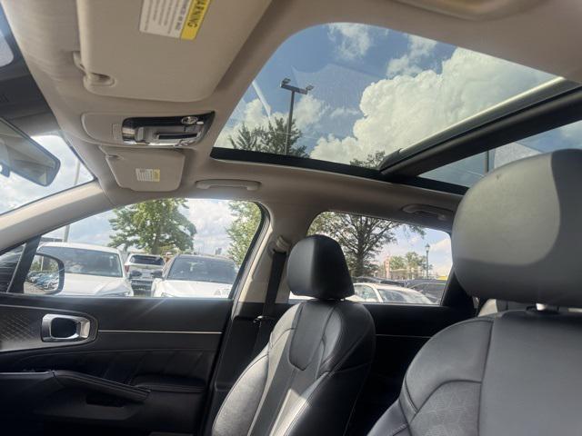 used 2022 Kia Sorento car, priced at $29,999