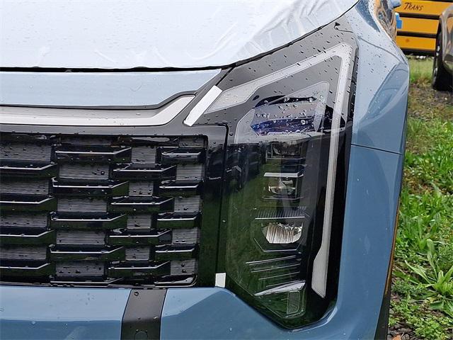 new 2026 Kia Sportage Hybrid car, priced at $36,290