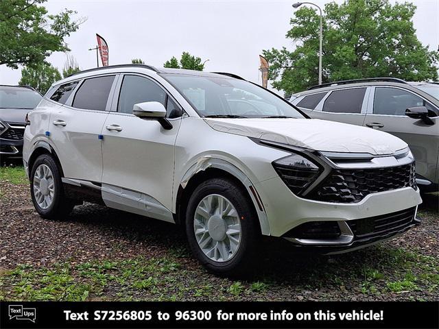 new 2025 Kia Sportage Hybrid car, priced at $40,900