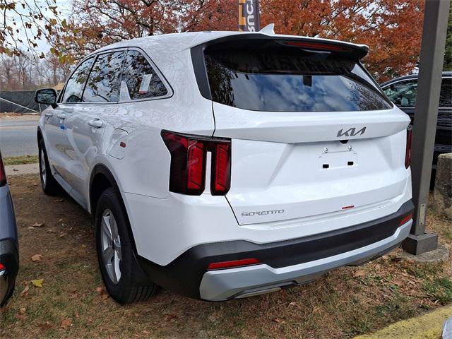 new 2025 Kia Sorento car, priced at $34,235