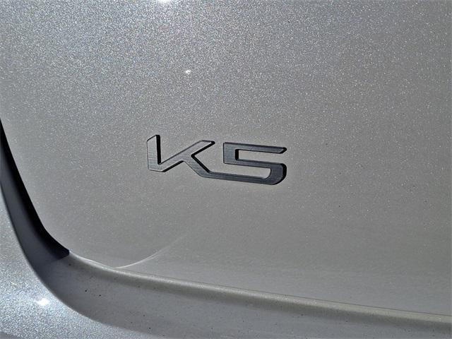 new 2025 Kia K5 car, priced at $31,950