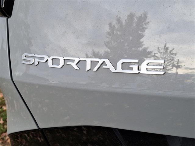 new 2025 Kia Sportage car, priced at $39,080