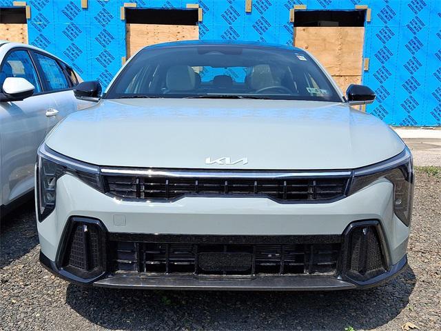 new 2025 Kia K4 car, priced at $27,565