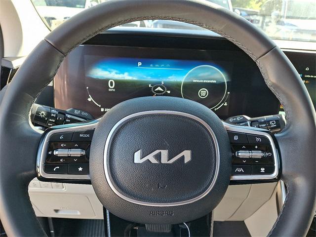 used 2024 Kia Carnival car, priced at $37,999