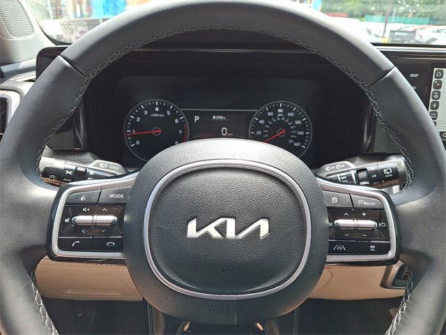 used 2022 Kia Sorento car, priced at $30,500