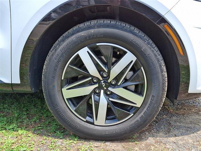 used 2022 Kia Sorento car, priced at $30,500