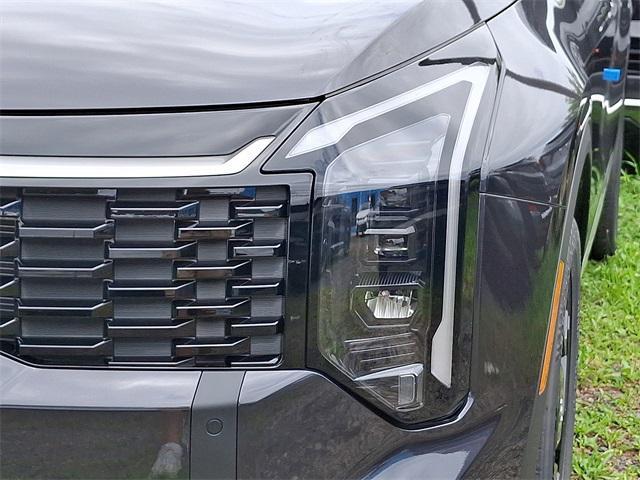 new 2026 Kia Sportage car, priced at $34,685