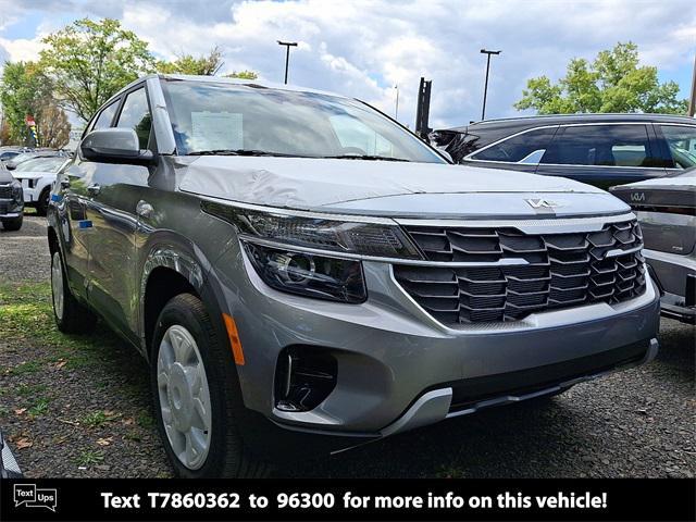 new 2026 Kia Seltos car, priced at $26,735