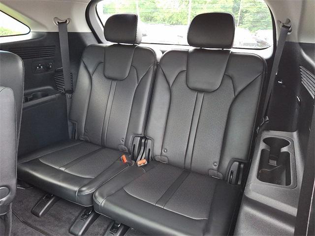 used 2023 Kia Sorento car, priced at $33,999
