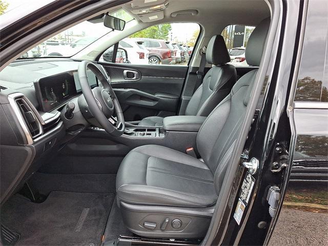 used 2025 Kia Sorento car, priced at $31,999