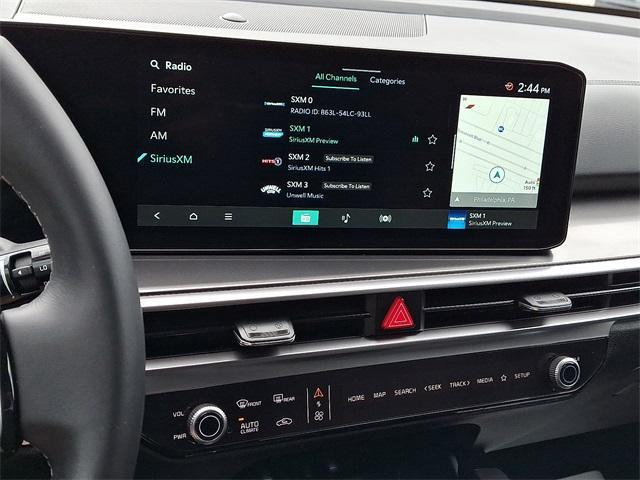 used 2025 Kia Sorento car, priced at $31,999