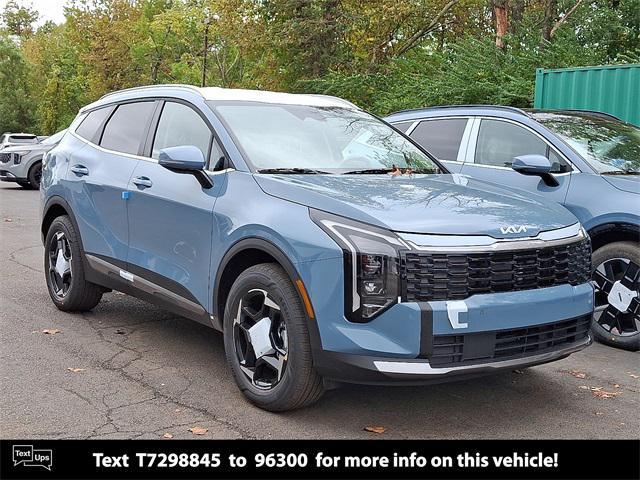 new 2026 Kia Sportage Hybrid car, priced at $42,165