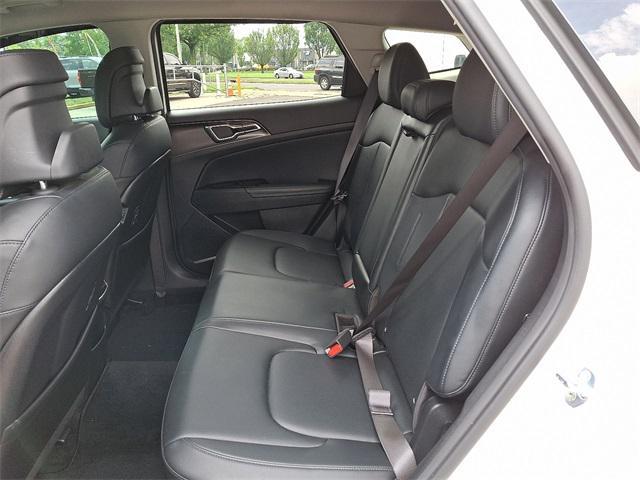 used 2023 Kia Sportage Hybrid car, priced at $27,999