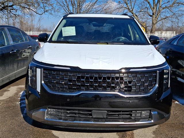 new 2025 Kia Carnival Hybrid car, priced at $49,755