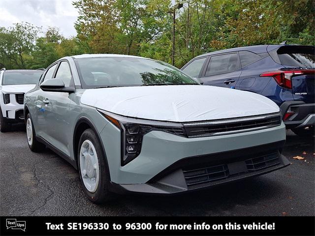 new 2025 Kia K4 car, priced at $24,500