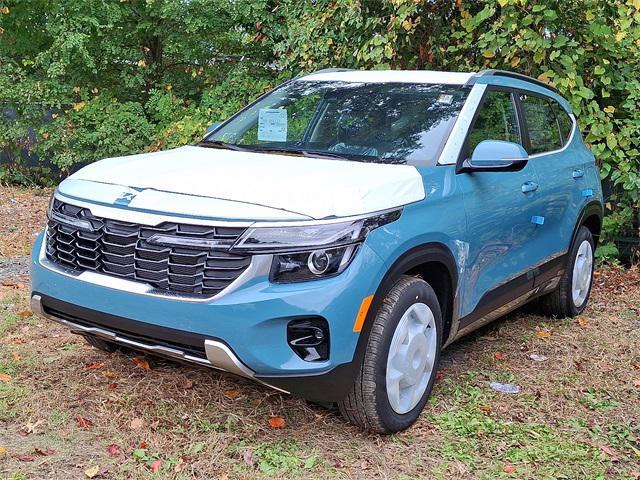 new 2026 Kia Seltos car, priced at $30,295