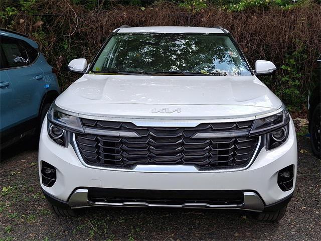 new 2025 Kia Seltos car, priced at $30,655