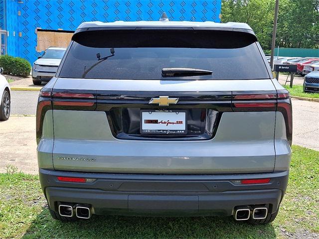 used 2024 Chevrolet Traverse car, priced at $36,499