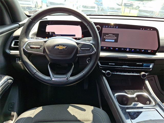used 2024 Chevrolet Traverse car, priced at $36,499