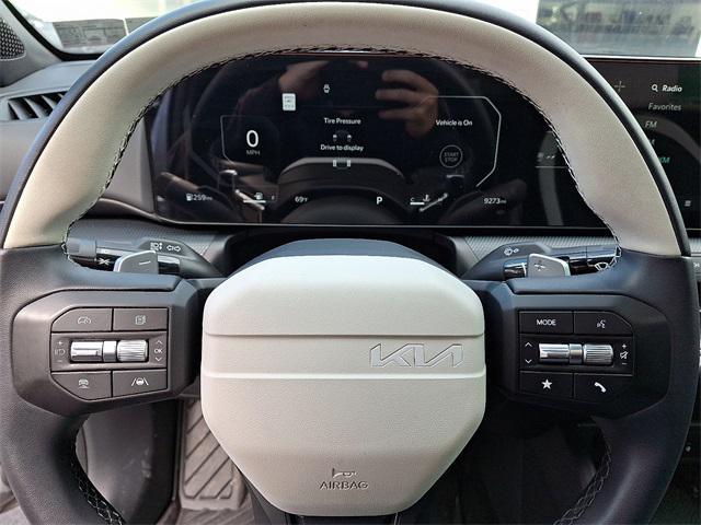 used 2025 Kia K4 car, priced at $25,999