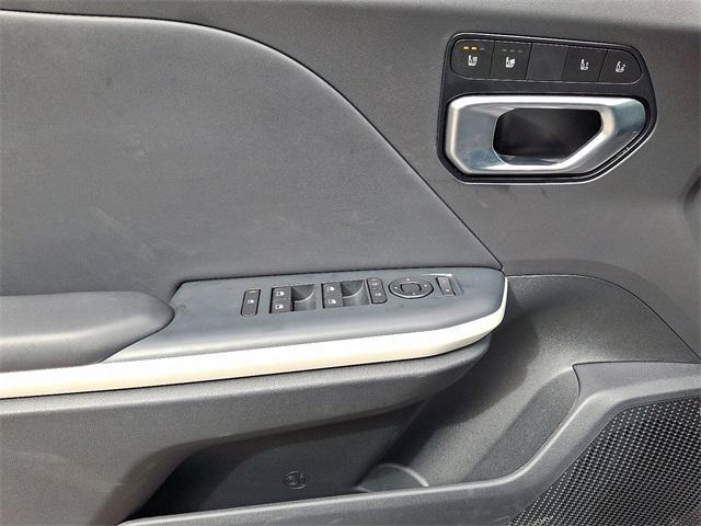 used 2025 Kia K4 car, priced at $25,999