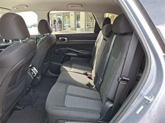 used 2022 Kia Sorento car, priced at $24,999