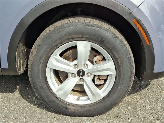 used 2022 Kia Sorento car, priced at $24,999