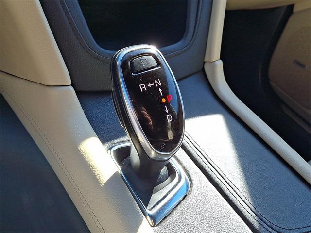 used 2019 Cadillac XT5 car