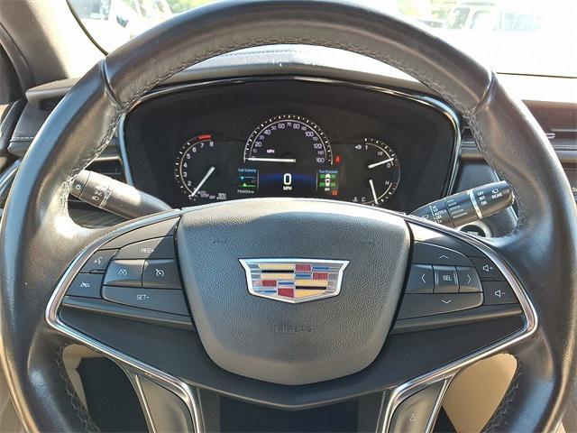 used 2019 Cadillac XT5 car