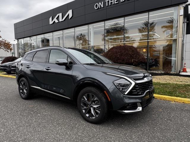 used 2025 Kia Sportage Hybrid car, priced at $35,999