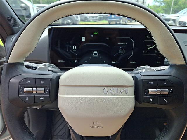 used 2025 Kia K4 car, priced at $24,999