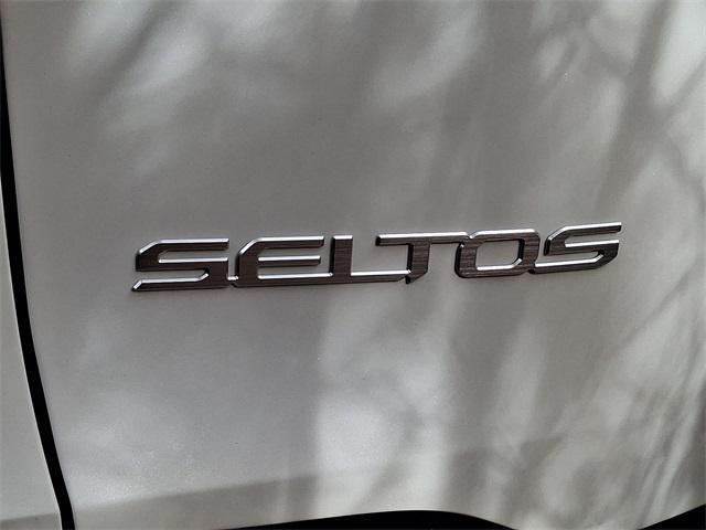 new 2025 Kia Seltos car, priced at $30,475