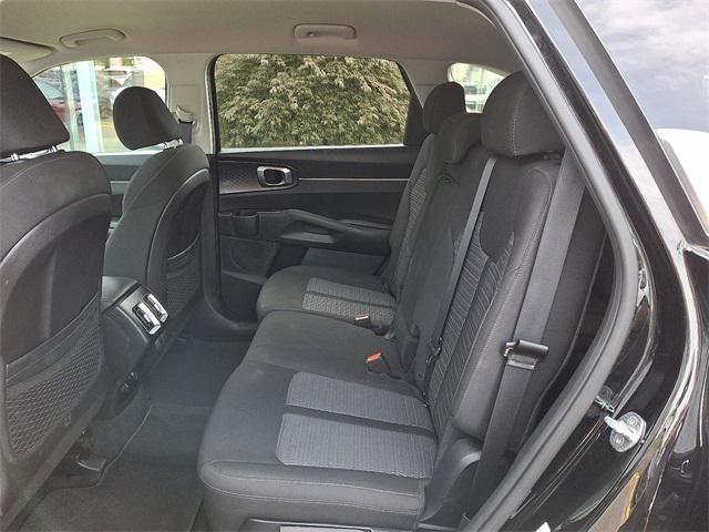 used 2022 Kia Sorento car, priced at $25,250