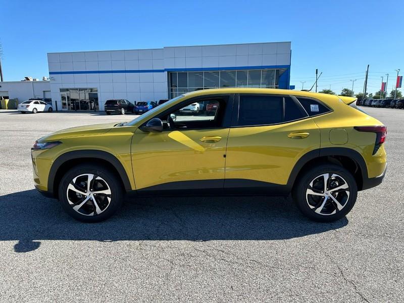 new 2025 Chevrolet Trax car, priced at $24,185