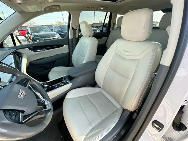 used 2021 Cadillac XT6 car, priced at $41,500