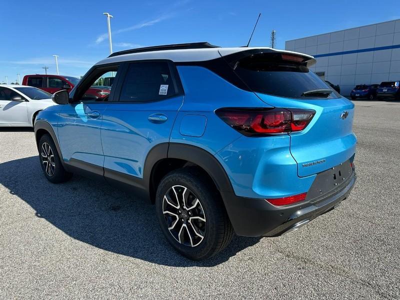 new 2025 Chevrolet TrailBlazer car, priced at $31,040