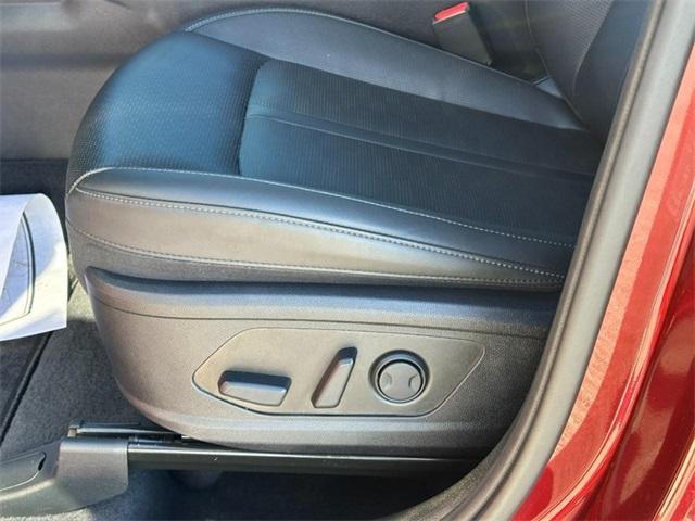 used 2025 Kia Sorento car, priced at $34,333