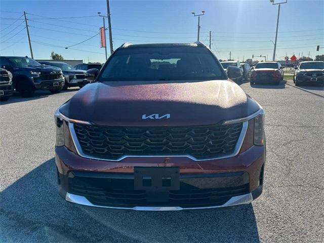 used 2025 Kia Sorento car, priced at $34,333