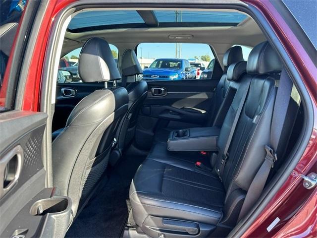 used 2025 Kia Sorento car, priced at $34,333