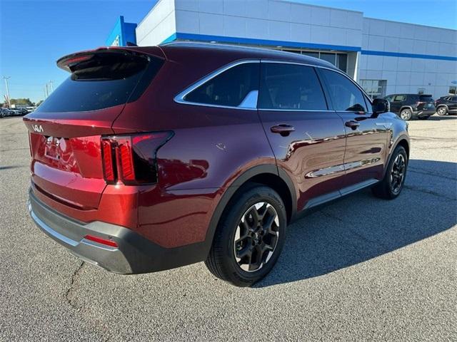 used 2025 Kia Sorento car, priced at $34,333