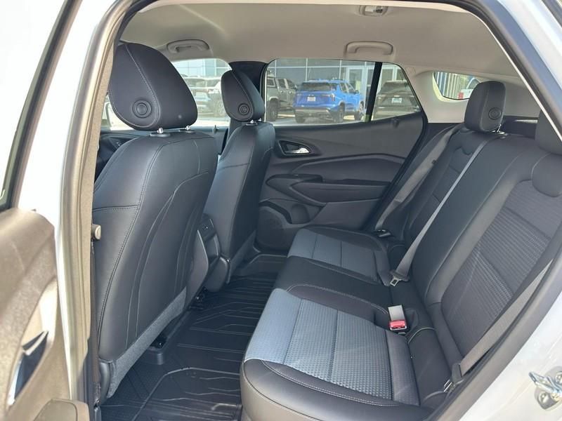 new 2025 Chevrolet Trax car, priced at $24,025