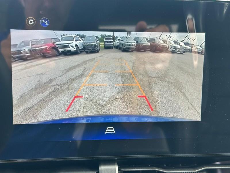 new 2026 Chevrolet Equinox car, priced at $29,810