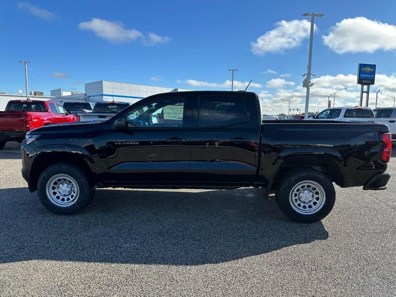 new 2024 Chevrolet Colorado car, priced at $26,385