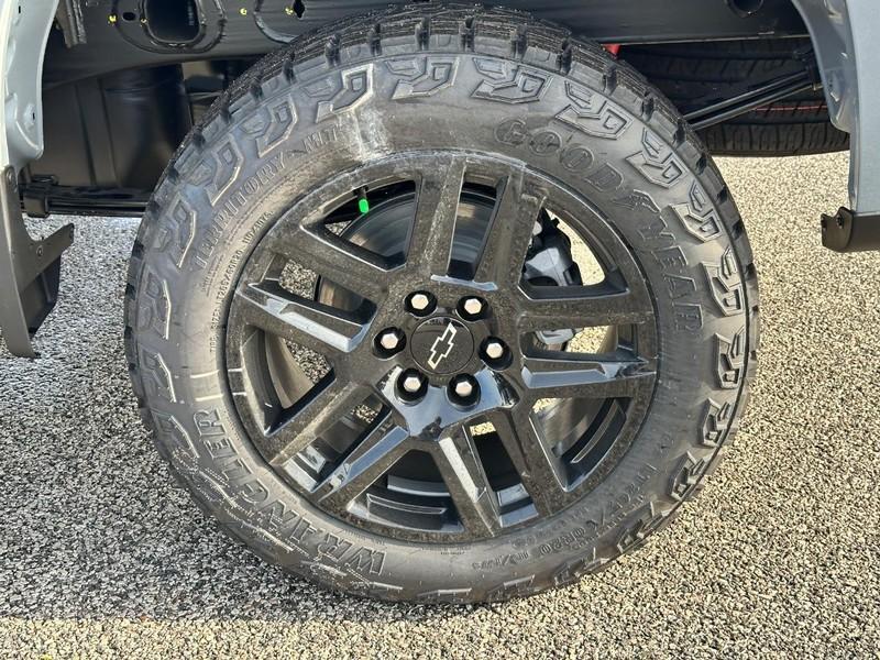 new 2025 Chevrolet Silverado 1500 car, priced at $45,740