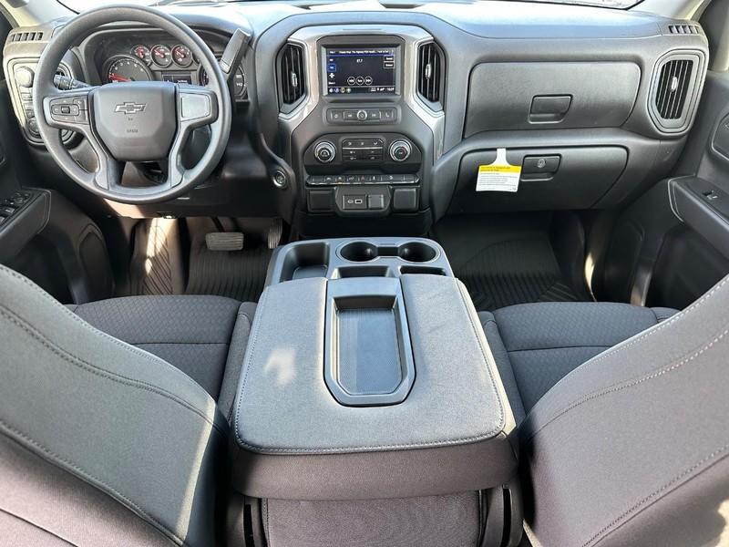 new 2025 Chevrolet Silverado 1500 car, priced at $45,740