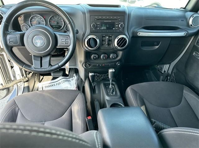 used 2015 Jeep Wrangler Unlimited car, priced at $22,555