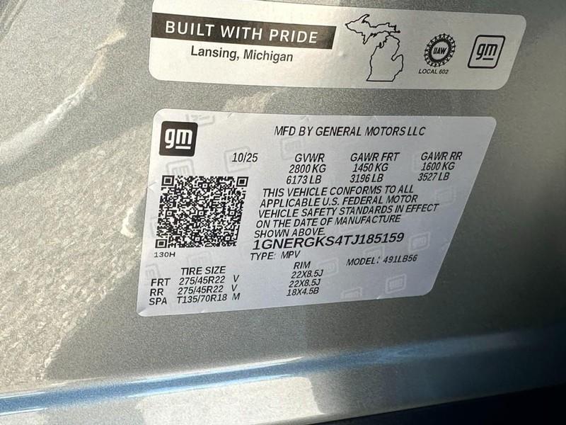 new 2026 Chevrolet Traverse car, priced at $43,095